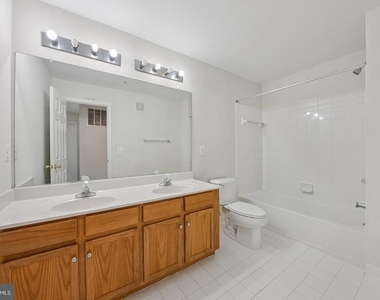 15503 John Diskin Circle - Photo Thumbnail 29