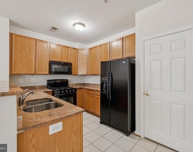 15503 John Diskin Circle - Photo Thumbnail 12