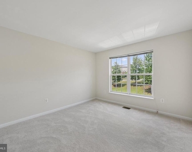 15503 John Diskin Circle - Photo Thumbnail 20