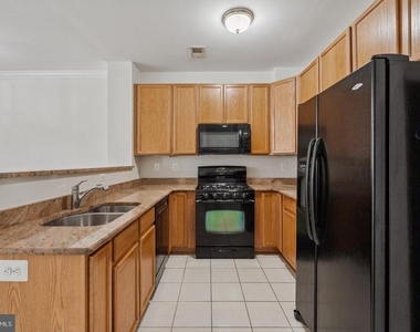 15503 John Diskin Circle - Photo Thumbnail 13