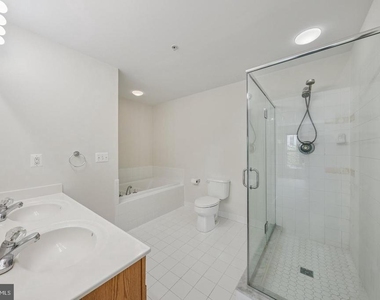 15503 John Diskin Circle - Photo Thumbnail 25