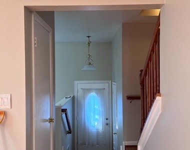 7419 Courtland Circle - Photo Thumbnail 1