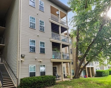 1060 Gardenview Loop - Photo Thumbnail 23