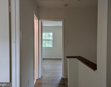 9032 Whispering Pine Court - Photo Thumbnail 43