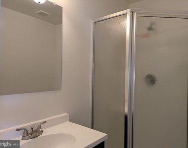 9032 Whispering Pine Court - Photo Thumbnail 6