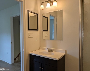 9032 Whispering Pine Court - Photo Thumbnail 50