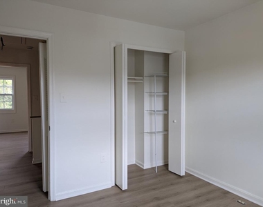 9032 Whispering Pine Court - Photo Thumbnail 31