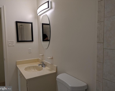 9032 Whispering Pine Court - Photo Thumbnail 25