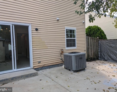 9032 Whispering Pine Court - Photo Thumbnail 56