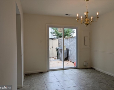 9032 Whispering Pine Court - Photo Thumbnail 14