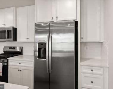 42564 Invergordon Terrace - Photo Thumbnail 15
