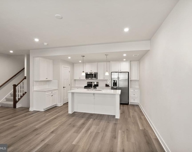 42564 Invergordon Terrace - Photo Thumbnail 9