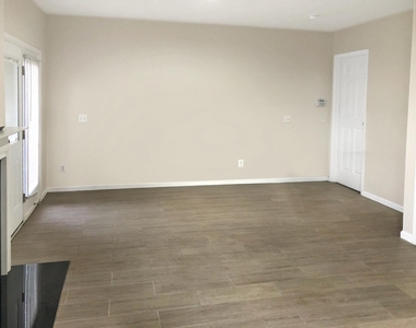 43450 Hopestone Terrace - Photo Thumbnail 23