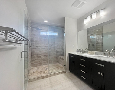 43450 Hopestone Terrace - Photo Thumbnail 14