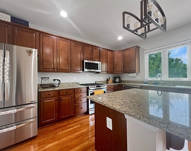 43450 Hopestone Terrace - Photo Thumbnail 9