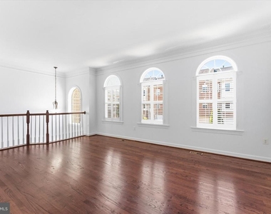25263 Beach Place - Photo Thumbnail 5