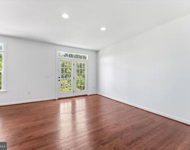 25263 Beach Place - Photo Thumbnail 12