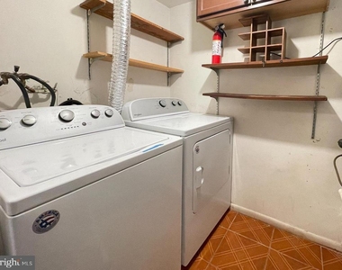 3808 Joshua Place - Photo Thumbnail 13