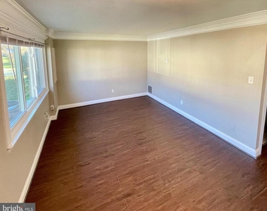 3808 Joshua Place - Photo Thumbnail 2