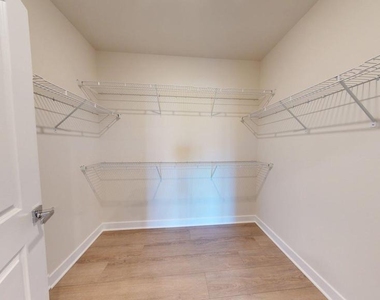 12850 Mosaic Park Way - Photo Thumbnail 15
