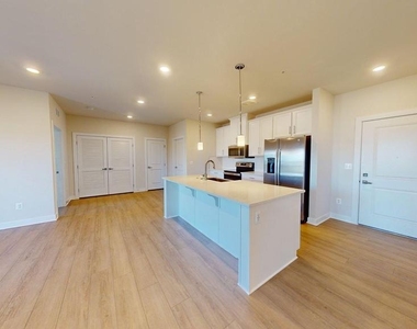 12850 Mosaic Park Way - Photo Thumbnail 10