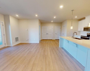 12850 Mosaic Park Way - Photo Thumbnail 11