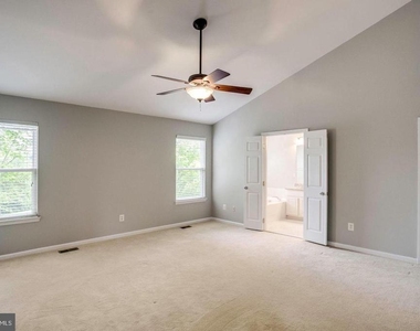 12476 Casbeer Drive - Photo Thumbnail 18