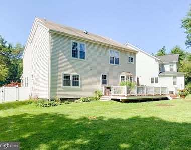 1947 Fay Place - Photo Thumbnail 41