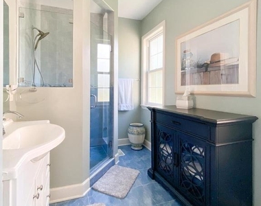 1947 Fay Place - Photo Thumbnail 9