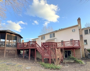 11560 Holly Briar Lane - Photo Thumbnail 49