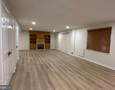 11560 Holly Briar Lane - Photo Thumbnail 43