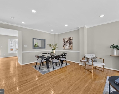 12203 Tenbury Terrace - Photo Thumbnail 23