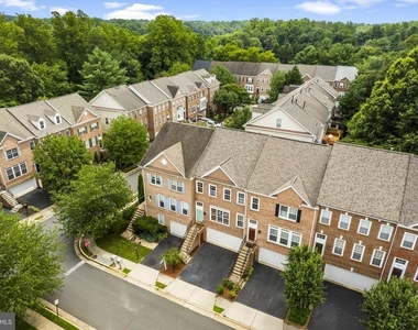 12203 Tenbury Terrace - Photo Thumbnail 2