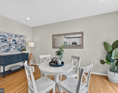 12203 Tenbury Terrace - Photo Thumbnail 27