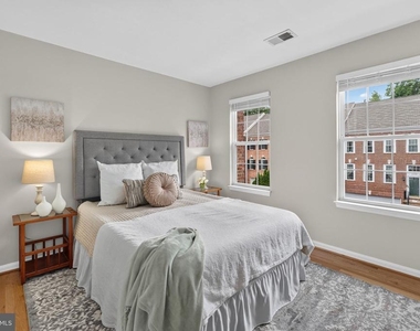 12203 Tenbury Terrace - Photo Thumbnail 66