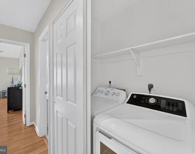 12203 Tenbury Terrace - Photo Thumbnail 64