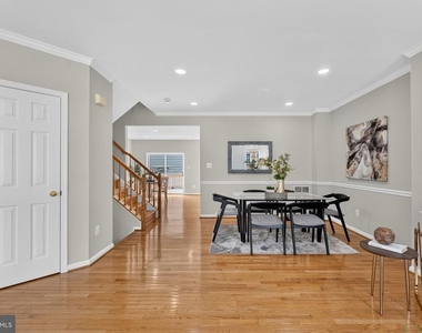 12203 Tenbury Terrace - Photo Thumbnail 14