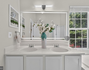 12203 Tenbury Terrace - Photo Thumbnail 60