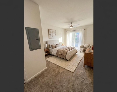 11397 Aristotle - Photo Thumbnail 34