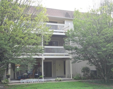5765 Rexford Court - Photo Thumbnail 3