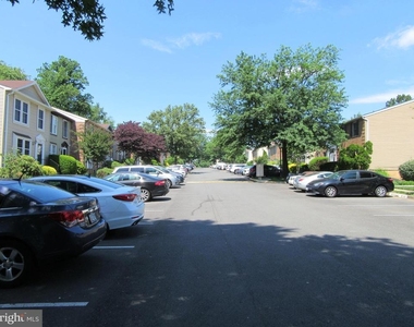 7973 Tyson Oaks Circle - Photo Thumbnail 3