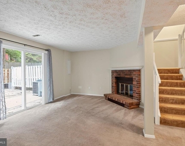 7973 Tyson Oaks Circle - Photo Thumbnail 43