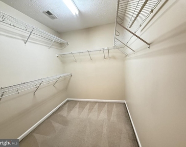 1234 Lakeview Drive - Photo Thumbnail 32