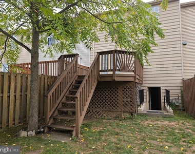 104 Township Court - Photo Thumbnail 29
