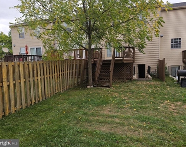 104 Township Court - Photo Thumbnail 28