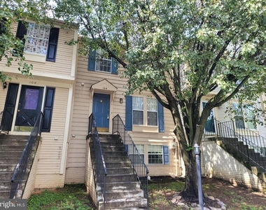 104 Township Court - Photo Thumbnail 1
