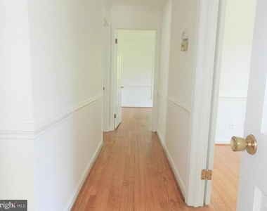 108 Wilderness Lane - Photo Thumbnail 9