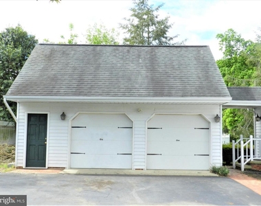 108 Wilderness Lane - Photo Thumbnail 23