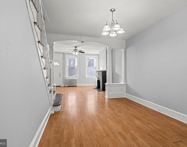 3553 Emerald Street - Photo Thumbnail 3