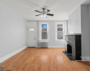 3553 Emerald Street - Photo Thumbnail 2
